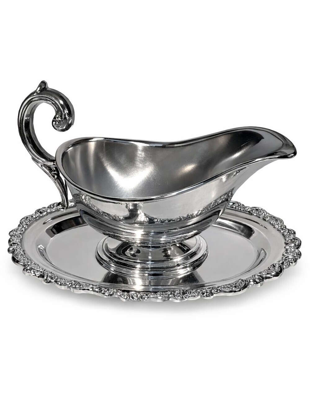 Vintage Oneida “Du Maurier” Silverplate Gravy Boat with Matching Tray (Model...